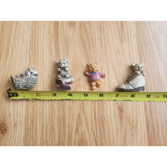 Lot 4 Bear Fridge Magnets Resin & Plastic Vintage Style Collectible Decor Set - Picture 2 of 11